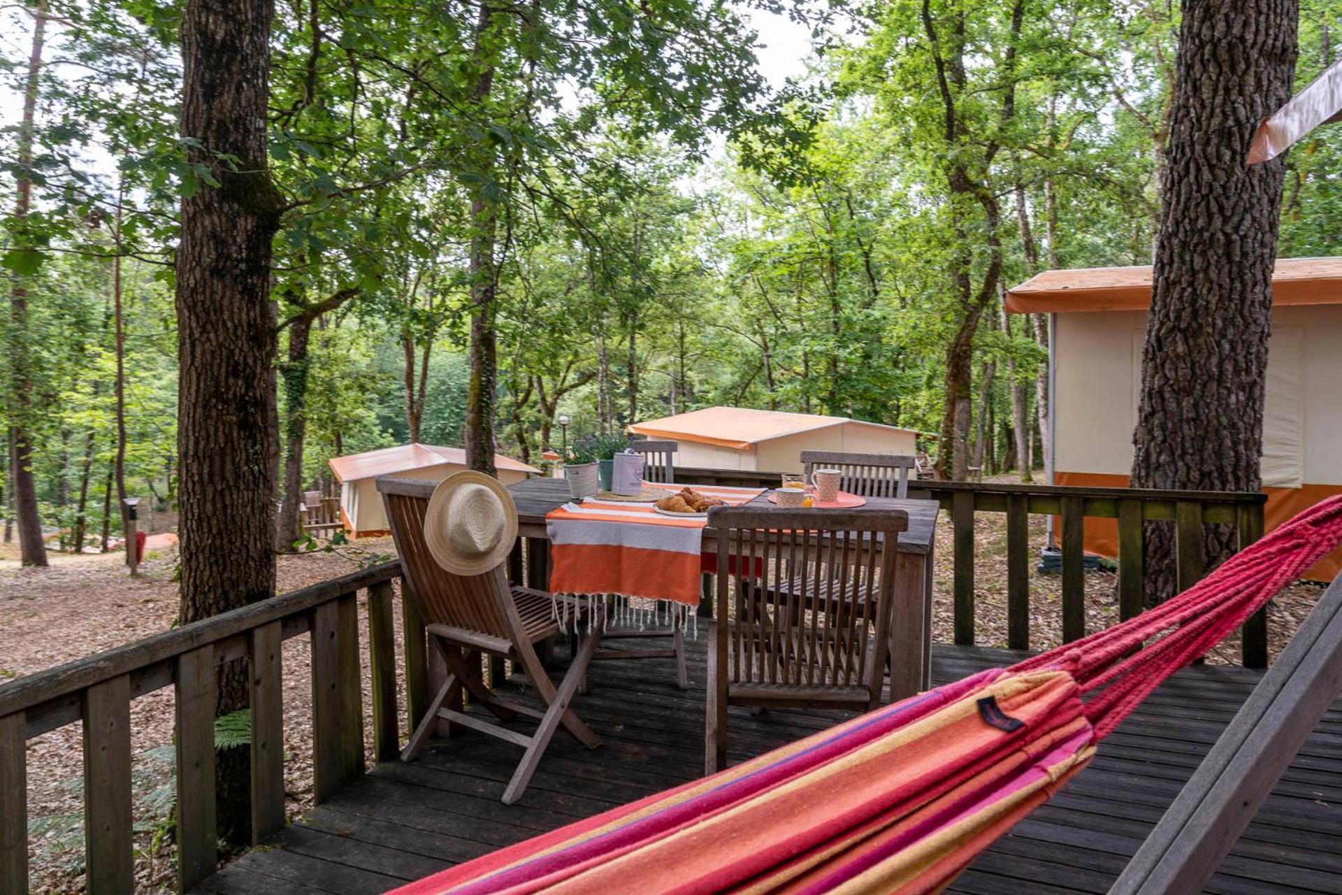 Camping Nature Le Valenty Mobil-Home-Dordogne Panoramique Clim Piscine Soturac Bagian luar foto