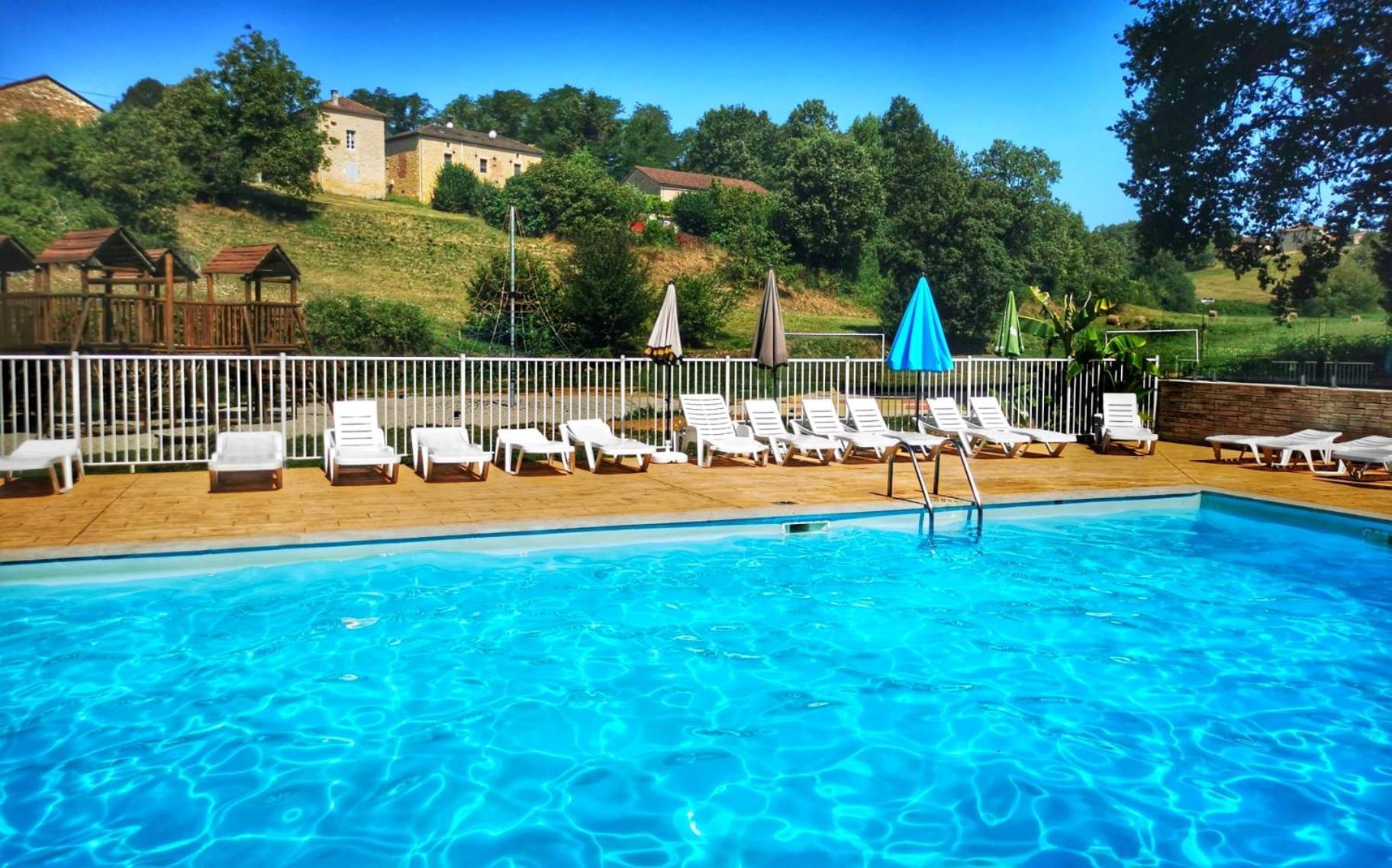 Camping Nature Le Valenty Mobil-Home-Dordogne Panoramique Clim Piscine Soturac Bagian luar foto